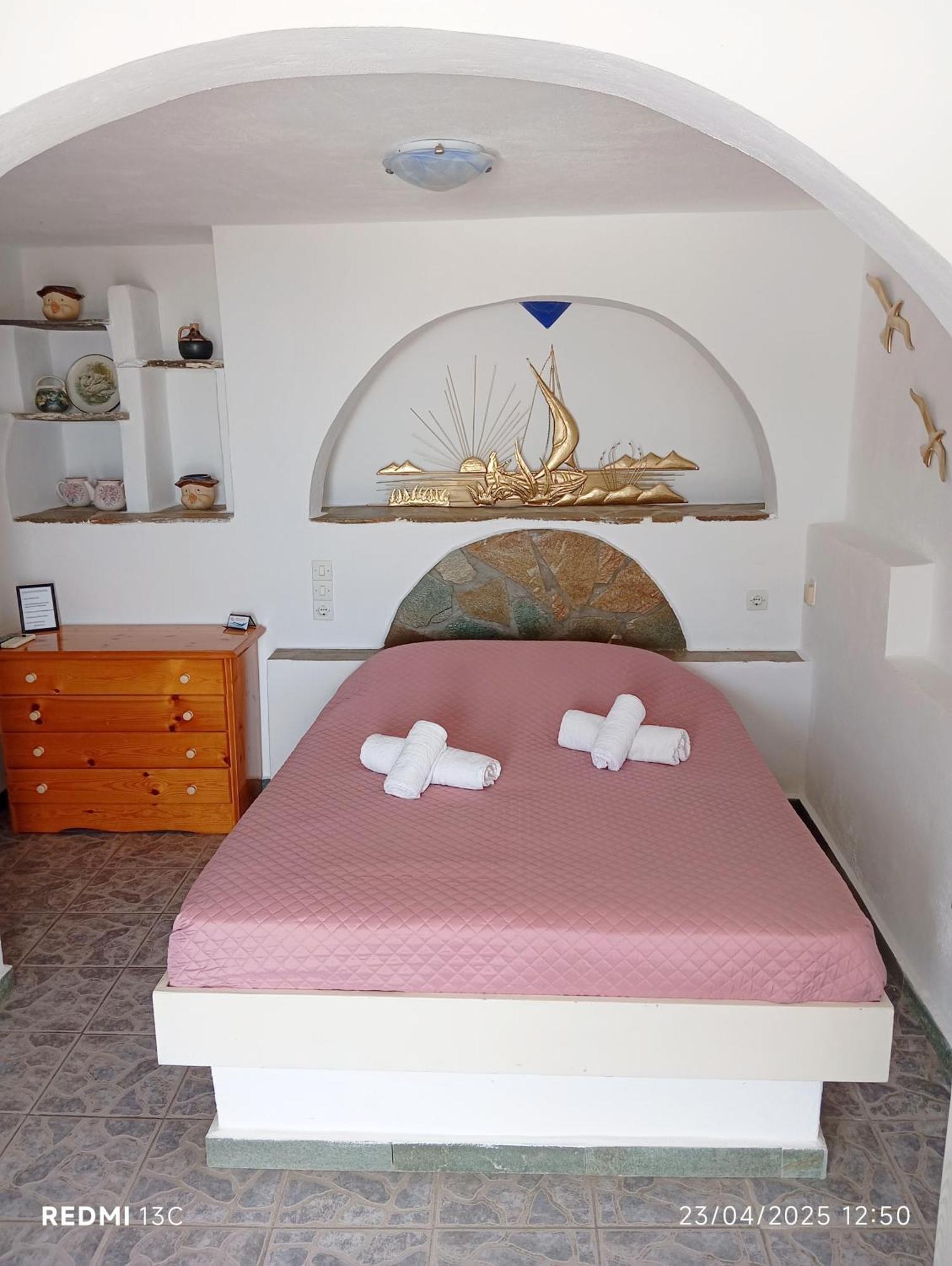 Lucas B Panorama Apartment Alopronia
