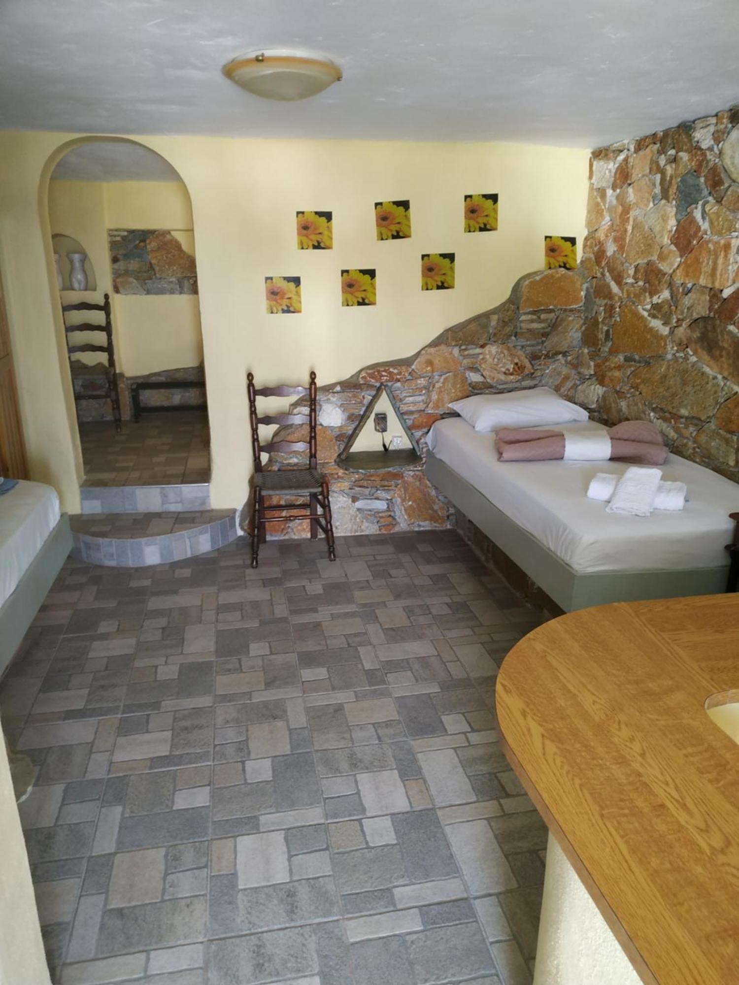 Apartment Lucas B Panorama Alopronia